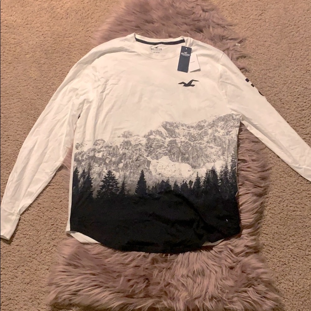 Men’s Holister Long Sleeve Shirt